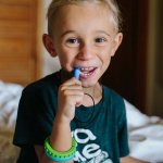 ARK'S BITE SABER CHEWELRY BLUE